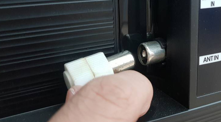 Hướng dẫn dò kênh trên Smart tivi Samsung 2018