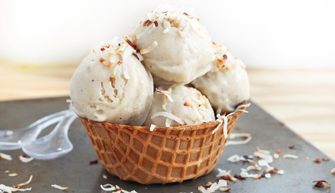 Làm Kem Dừa Bằng Máy Xay Sinh Tố