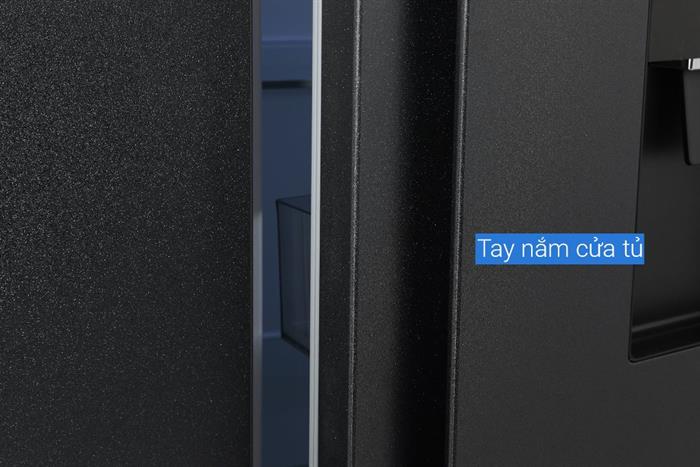 Tủ lạnh Hisense RS708N4EBND inverter 550 lít