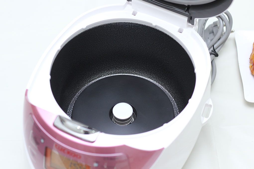 Nồi cơm điện Cuckoo CR-0631F 1 lít