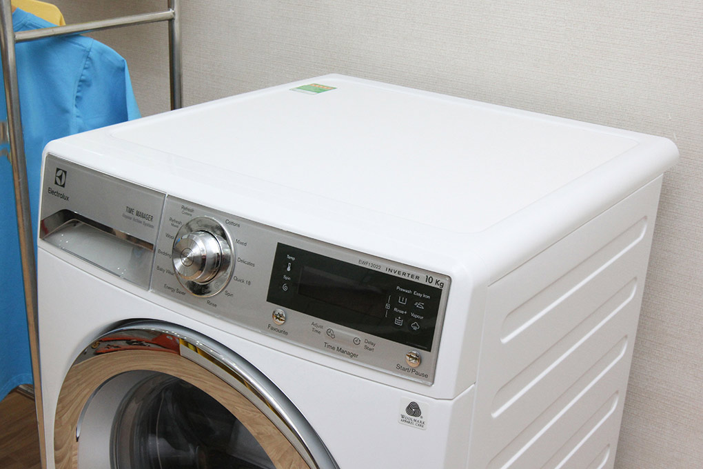 Máy Giặt Electrolux EWF12022 10 KG