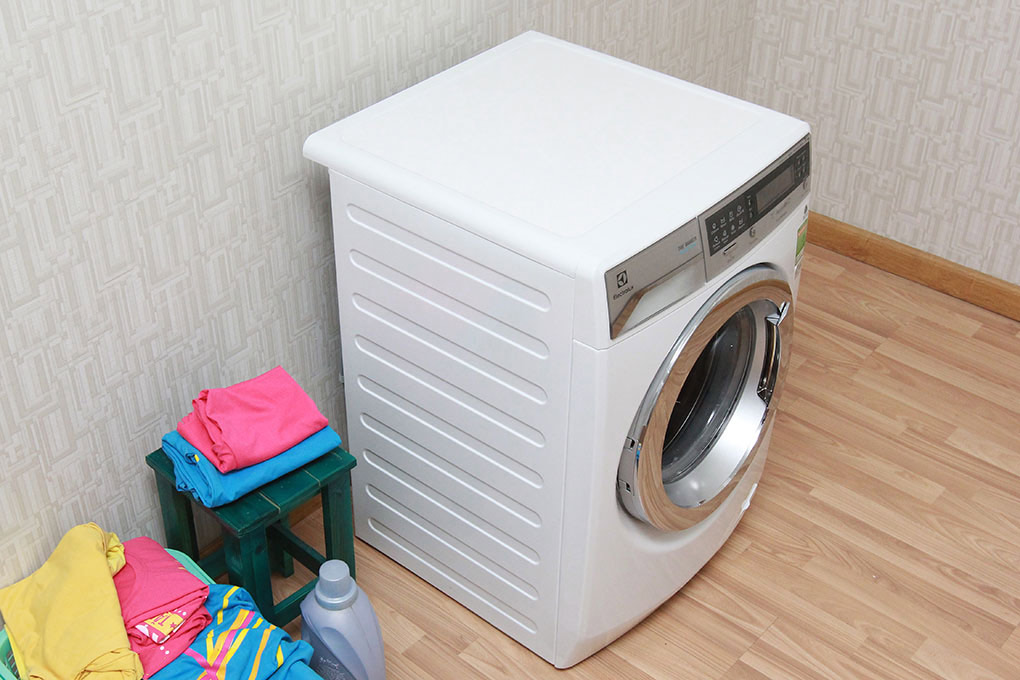 Máy Giặt Electrolux EWF14112 11 Kg