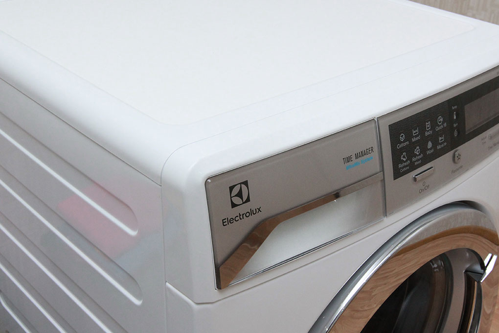 Máy Giặt Electrolux EWF14112 11 Kg