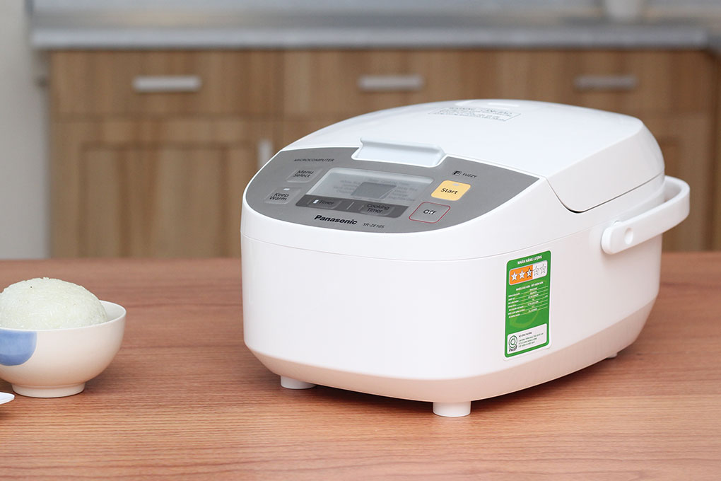 Nồi Cơm Điện Panasonic SR-ZE105WRAM Nồi điện tử 1L mầu trắng